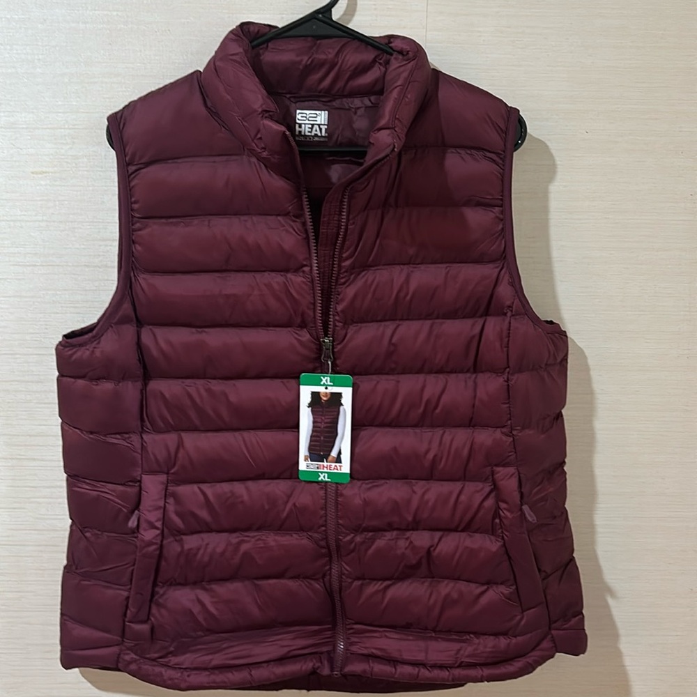 Women’s burgandy Vest